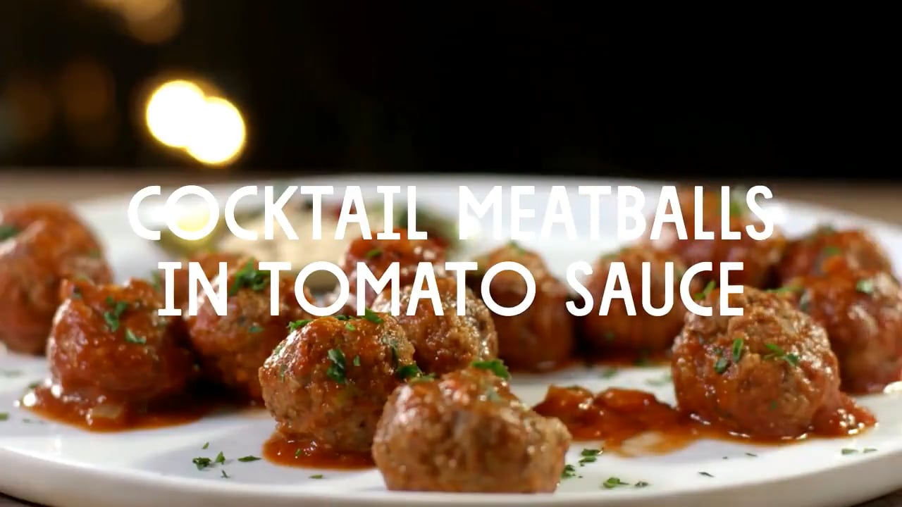 Cocktail meatballs with tomato sauce